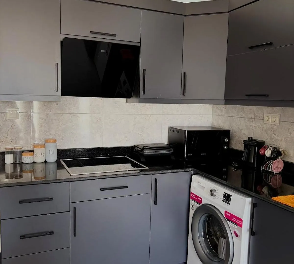 Apartment With Jacuzzi And Pool 10 Minutes From The Deadsea Fethiye